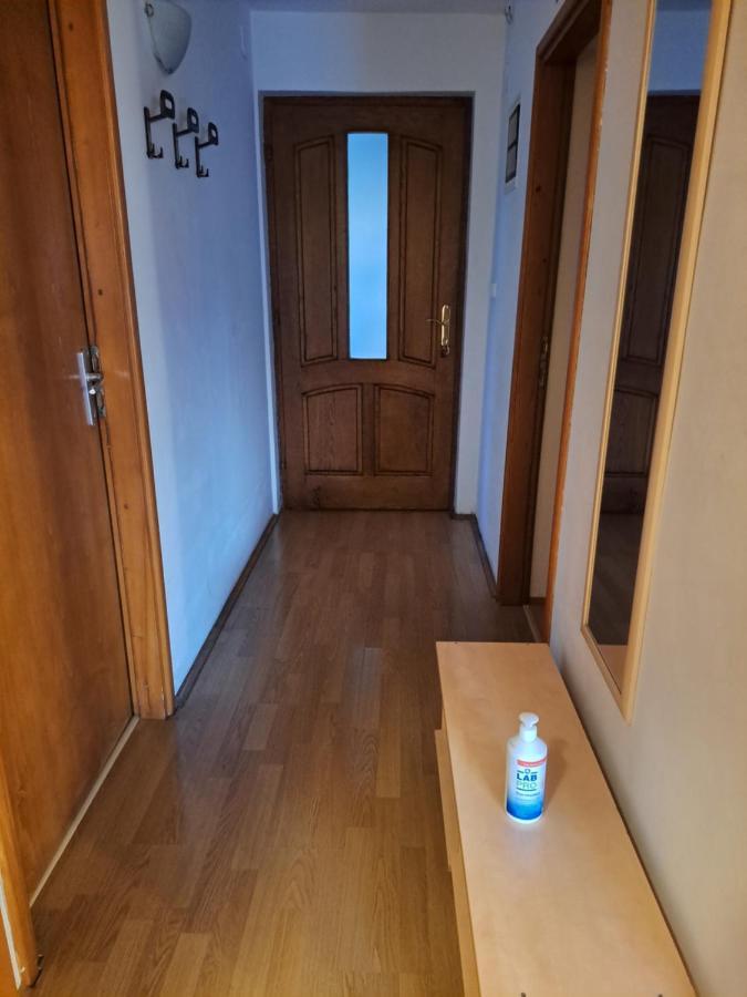 Apartment Sodan 72 Omiš Exterior foto